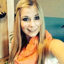 Michelle Kan (@hexesweet)