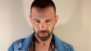 Berksan berksan · turaç berkay özer mükemmel: Berksan Kimdir Biyografisi Albumleri Sarkilari Xmuzik