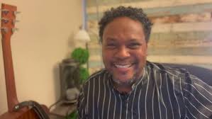 Hay Alguien Que Piensa En Ti por Junior Kelly Marchena & Misión Divina