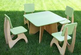 Modern Child Table Set 4 Chair Option By Jessedirk On Etsy Modern Kids Table Kids Table And Chairs Modern Kids Furniture
