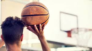 Und was macht ein point guard eigentlich? Basketball Vereine Fur Frauen Manner Kinder Ausfuhrliche Erklarung Lexikon Citysports De