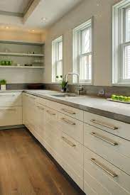 The pattern stamped in is a stone texture with mianstone borders. 6 Tips Om Je Schone Keuken Schoon Te Houden Roomed Concrete Kitchen Kitchen Benchtops Kitchen Remodel