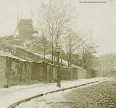 Une Des Plus Anciennes Photos De Montmartre Sous La Neige 1886 Montmartre Paris Photo Vieux Paris