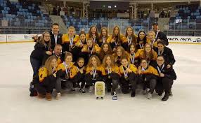 Hier findest du infos zu den spielern und trainern des teams. Fraueneishockey U18 Frauen Nationalmannschaft Steigt In Top Division Auf
