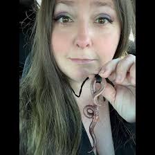 Do people trade evolved shinies for fully evolved Pokemon?