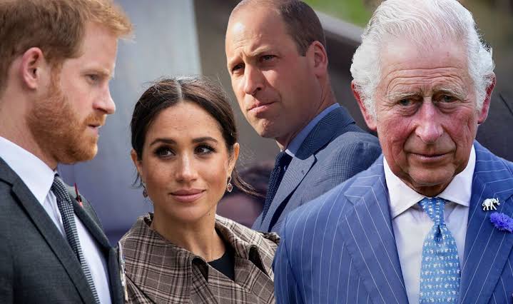 Royal Family told to be 'smart' and 'seek peace' with Harry and Meghan  ahead of Coronation | Royal | News | Express.co.uk