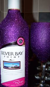 In this tutorial i use a dark colored glitter base and show you how to make your inks vibrant! Glitter Charge For Wine Bottle Large