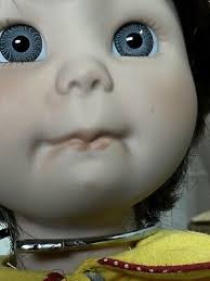 Polly Esther CAR HOP by Lee Middleton 1996 Vinyl Doll Blue Eyes Black Hair