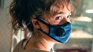 Five feet apart, iki hasta gencin hastanede yollarının kesişmesi ile değişen yaşamlarını konu ediyor. Five Feet Apart Review When Life Hinges On Social Distance Fox Chronicle