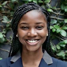 Geralyn Smith's Instagram, Twitter & Facebook