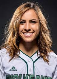 Courtney Beavers's Instagram, Twitter & Facebook