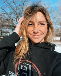 Michelle Moen (@michelleemard) • Instagram photos and videos