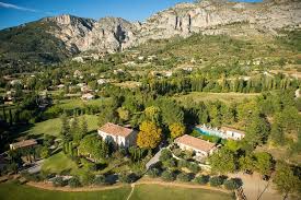 La Bastide De Moustiers In 2020 Best Boutique Hotels Gorges Du Verdon Hotel