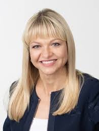 Sheila Stettler's Instagram, Twitter & Facebook