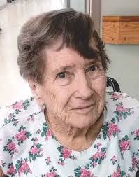 Helen Nutt's Instagram, Twitter & Facebook