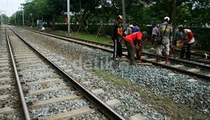 Menurut dia, pembangunan jalur kereta api tersebut segera akan direalisasikan setelah tahap pengukuran selesai dilakukan investor. Ini Dia Peta Rute Kereta Sulawesi Yang Mau Dibangun