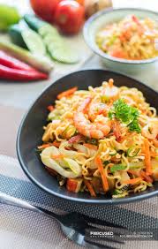 2 packets maggi, cooked and drained. Malaysian Style Maggi Goreng Noodles With Prawns Delicious Towel Stock Photo 237841874