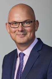 Renee Bulger's Instagram, Twitter & Facebook