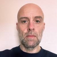 Rosalind Cooke's Instagram, Twitter & Facebook