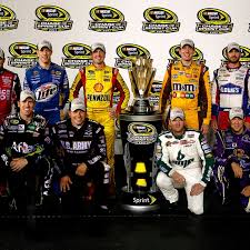 Nascar drivers and keelan harvick tackle the digital talladega superspeedway tonight, the nascar cup series field is set for the green flag on. 2011 Nascar Chase Who Has The Best Shot At Replacing Jimmie Johnson As Champion Sbnation Com