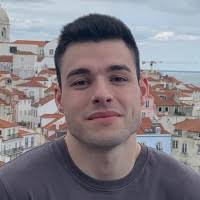 70+ perfiles de «Victor Clemente»