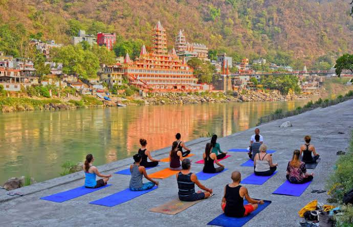 Amritsar to Rishikesh Taxi Service