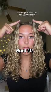 How to Use Curly Hair Lift Comb