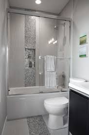 Jeden tag werden tausende neue, hochwertige bilder hinzugefügt. Die Besten 25 Badezimmer Fliesen Ideen 2018 Shower Tiles Tattoos Bathroom Modern Mosa Kleine Badezimmer Kleines Badezimmer Umgestalten Badezimmer Klein