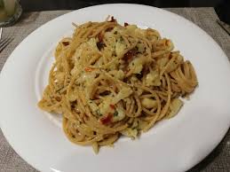 Aglio olio peperoncino e pesto. Spaghetti Integrali Aglio Olio Peperoncino Peperoni Cruschi E Cavolfiore Un Diavolo Ai Fornelli