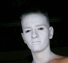 Cuando me toco el bolsillo en la calle y no siento el teléfono: