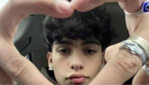 Las redes están de luto, el Tiktoker Gabriel Salazar fallece a la edad de  19 años