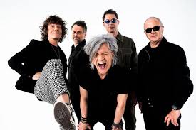 La dernière vague season 1 episode 5. Indochine Le Concert La Derniere Vague Diffuse Sur France 2 Samedi 26 Decembre