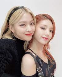 Shin ryujin is my bae but hirai momo is my wife♡ one in a million! Ryujin Yeji 9gag