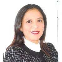 Lily Saavedra's Instagram, Twitter & Facebook