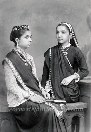 Historic photo of Gujarati Parsi women in Mumbai from 1865