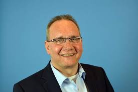 Frank Ruch zieht ins Rathaus ein