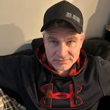 How do you know when blue cheese goes bad?