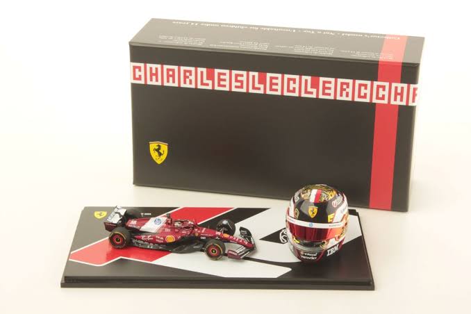 Quà tặng cho fan Ferrari