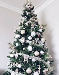 Ovidiu micsik / inquam photos. 30 Idei Unice Pentru A Avea Un Brad De Craciun Diferit
