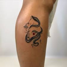 This one is cumulative because the more black you add, the darker the grey and the white you add, the lighter the gray. 30 Beautiful Tattoos On Dark Skin Tattoodo