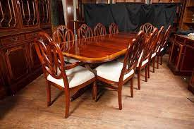 Regency Style Pedestal Dining Table And Set Of Matching Hepplewhite Chairs Lt Br X2f Gt Come View Dining Chairs Side Chairs Dining Regency Dining Table