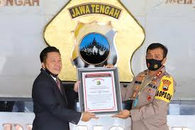 Akpol adalah unsur pelaksana pendidikan pembentukan perwira polri yang berada di bawah kalemdikpol (kepala lembaga pendidikan polri). Lemkapi Beri Penghargaan Promoter Reward Ke Polda Jateng Info Publik Rri Semarang