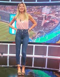 Inició su carrera en 1998. Alina Moine S Feet Wikifeet