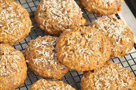 In a small bowl, combine the flaxseed and warm water and set aside to thicken for about 5 minutes. Coconut Quinoa Breakfast Cookies The Fountain Avenue Kitchen