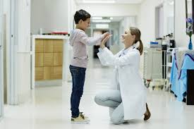 What Does a Child Life Specialist Do? - ChristianaCare News