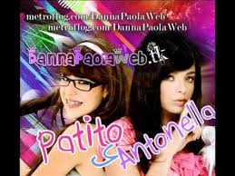 Danna Paola Peek A Book Atrevete A Sonar Danna Paola Aoa Incoming Call Screenshot