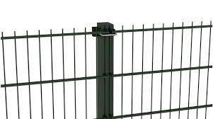 dubbelstaafmat dm is sterk en tegelijkertijd transparant het is sterk door de gelaste stalen matten en transparant door de maaswijdte h hekwerk staal poort