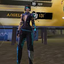 The survival game is available on android and ios devices and is also available on playstation and pc as well. Mafia China Free Fire Home Facebook