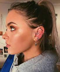 Notitle Ear Piercing Ideas For Guys Cute Ear Piercings Tumblr Cool Unusual Piercings Edgiest Piercing Oreja Mujer Piercings Oreja Mujer Daith Piercing