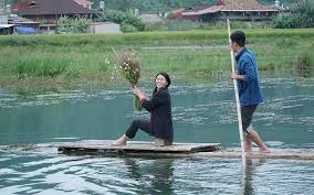 Ma đạo tổ sư trần tình lệnh xoay quanh nhân vật chính ngụy vô tiện. Thu Ha Trá»Ÿ Láº¡i HÆ°á»›ng DÆ°Æ¡ng NgÆ°á»£c Náº¯ng Sau Nhiá»u NÄƒm Váº¯ng Bong Bao Nhan Dan